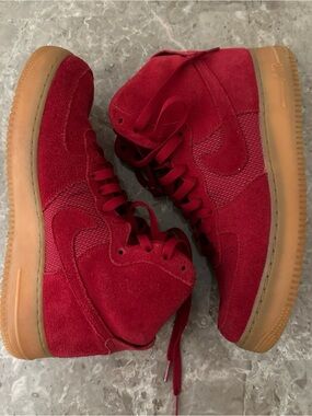 Nike Air Force 1 One High Red Gum Gym 806403-601 Suede Shoes Men’s Size 9 US